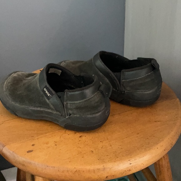 Crocs grey slip on shoe - Picture 3 of 3